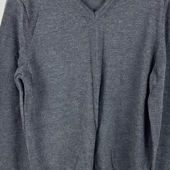 Calvin Klein Sweater Size L Gray Long Sleeve V Neck Tight Knit Merino Wool - Picture 3 of 9